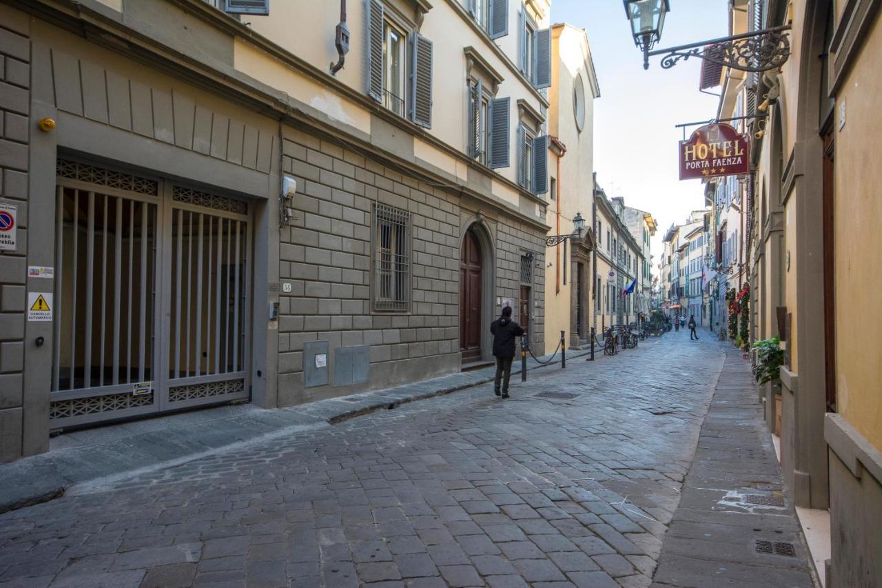 Appartamento Borgo Guelfo II Firenze Esterno foto